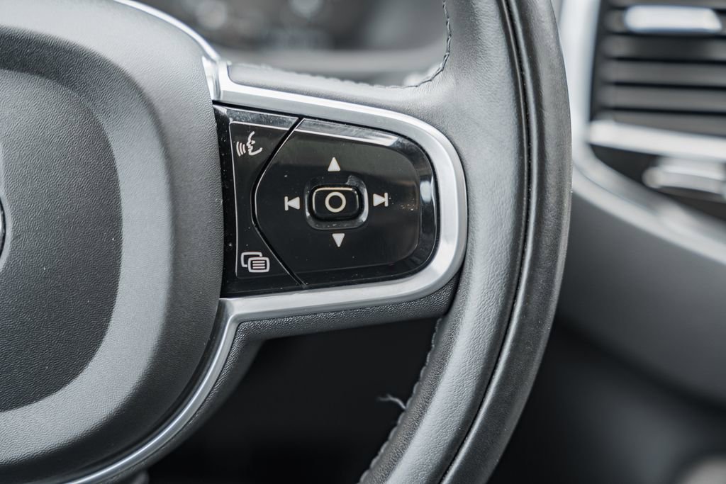 Used 2022 Volvo XC90 T6 Inscription w/ Climate Package image 23