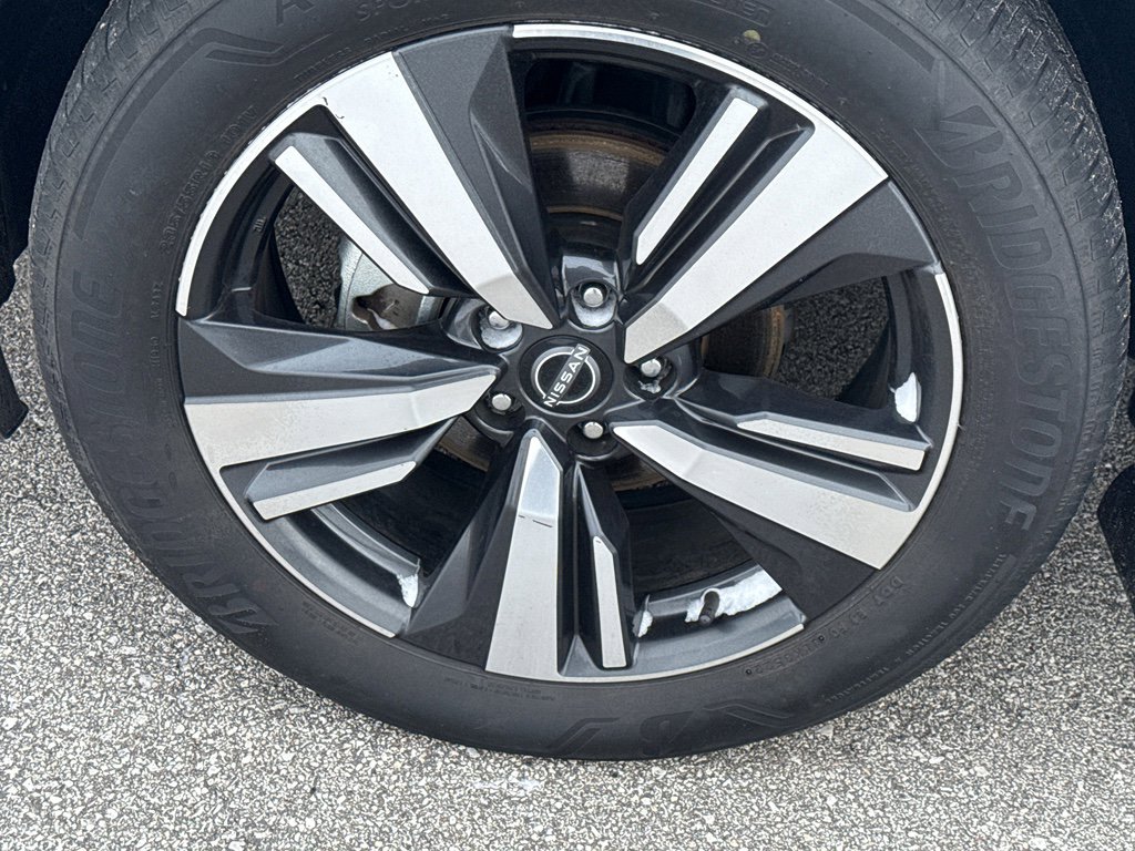 Certified 2023 Nissan Rogue SL image 9