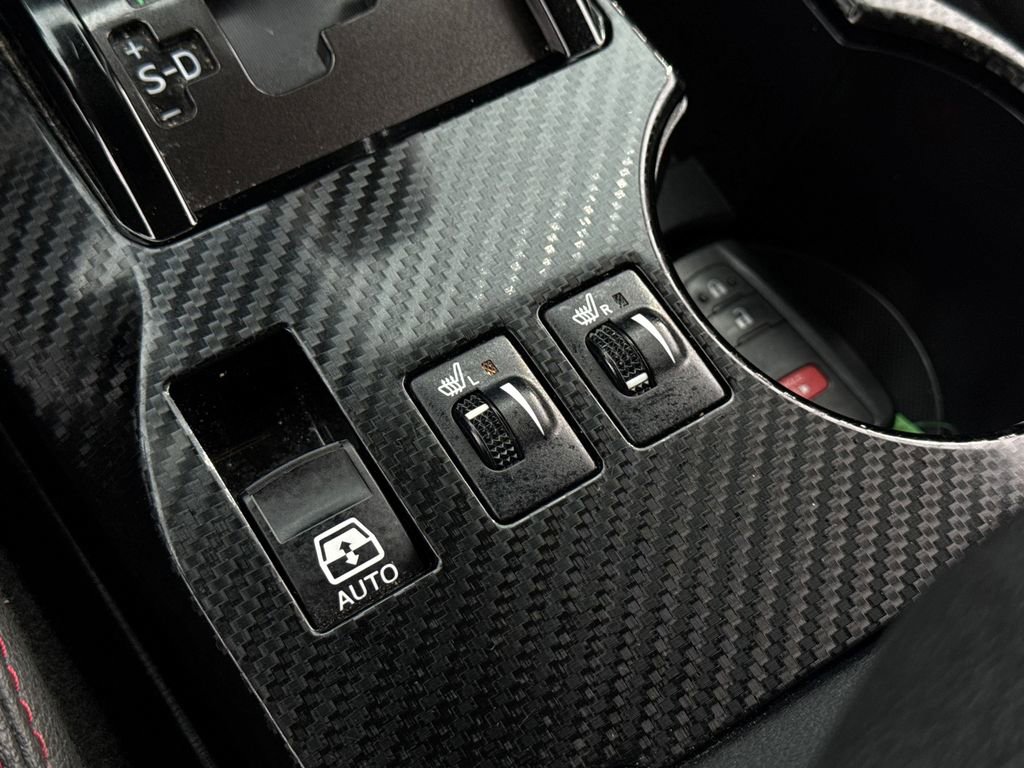 Used 2024 Toyota 4Runner TRD Off-Road Premium image 31