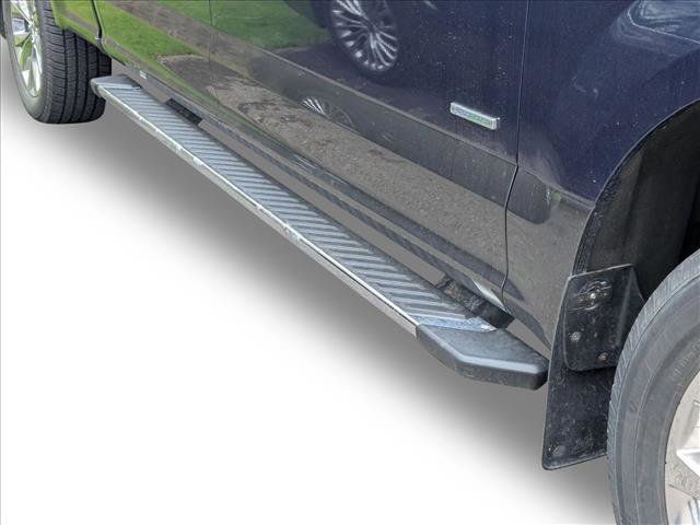 Used 2017 Ford F150 XLT w/ Equipment Group 302A Luxury image 11