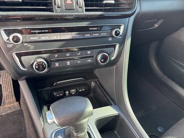 Used 2020 Kia Optima LX image 22