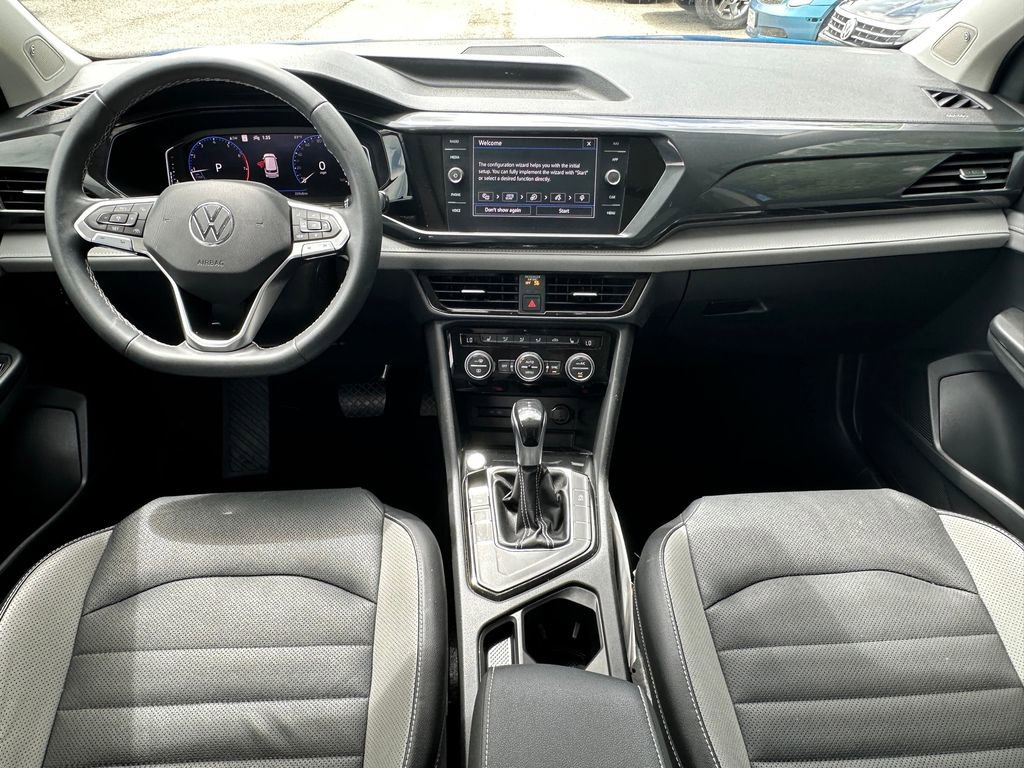 Used 2022 Volkswagen Taos SEL w/ Panoramic Sunroof Package image 22