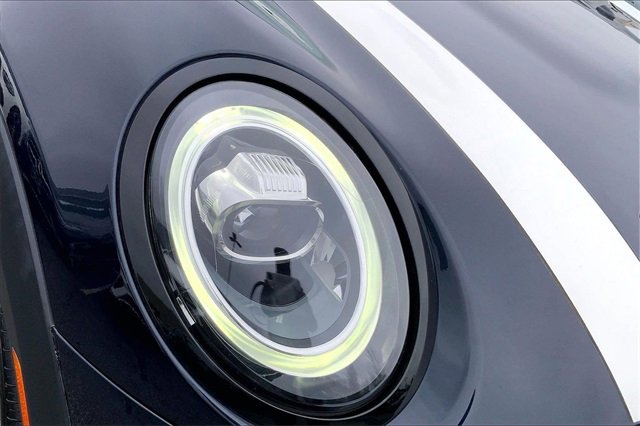 Used 2021 MINI Cooper S image 23