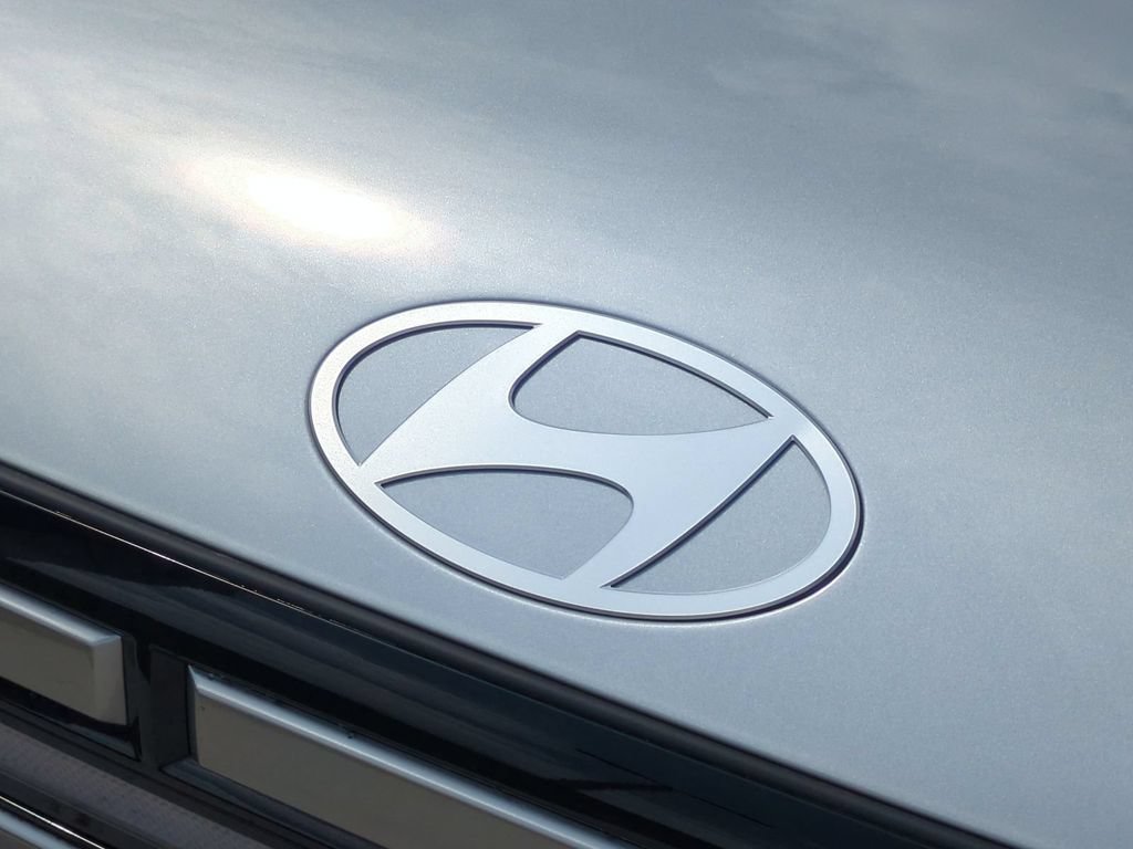 New 2027 Hyundai Santa Fe SE FWD image 13