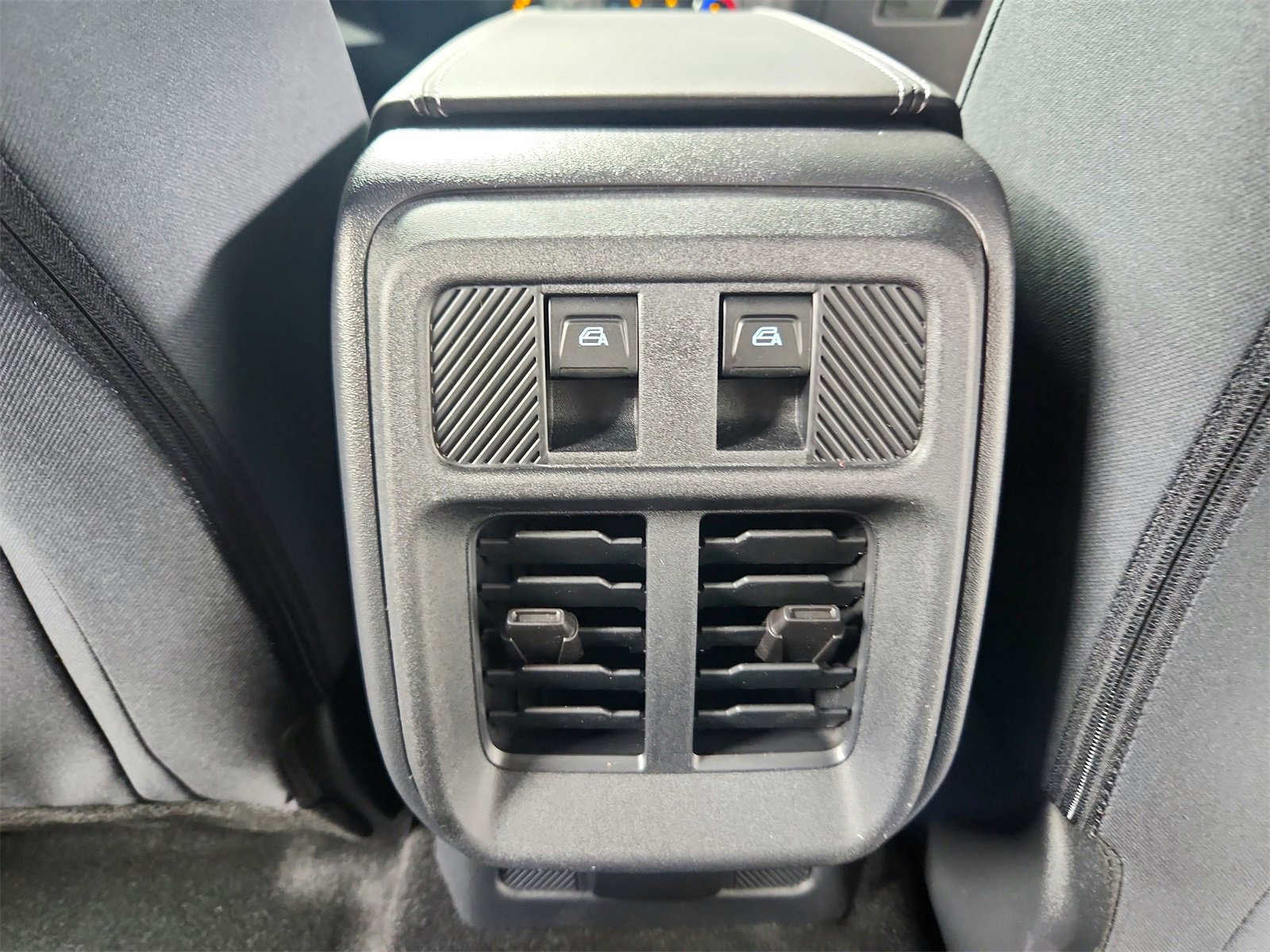 New 2025 Ford Bronco 4-Door image 36