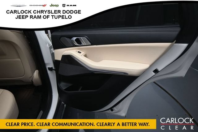Used 2022 BMW X5 xDrive45e w/ Executive Package AWD/4WD image 31