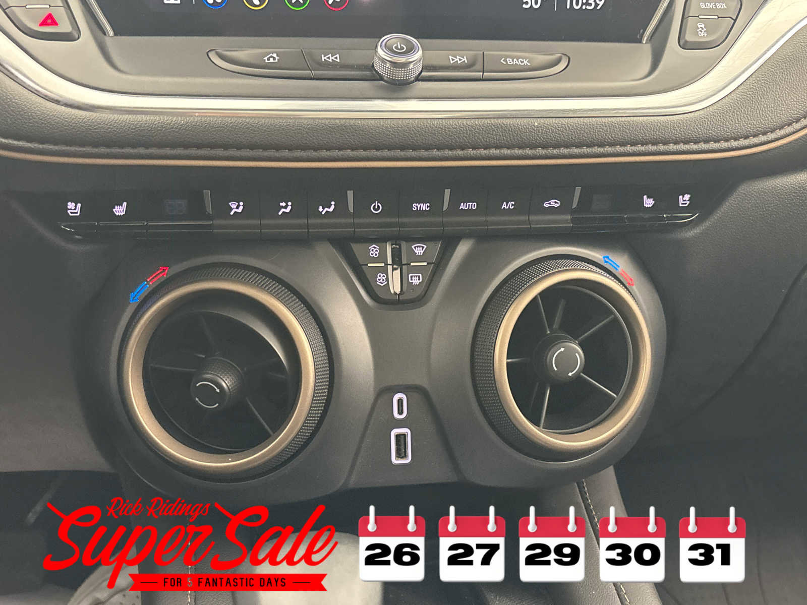 Used 2024 Chevrolet Blazer Premier w/ Enhanced Convenience Package image 32