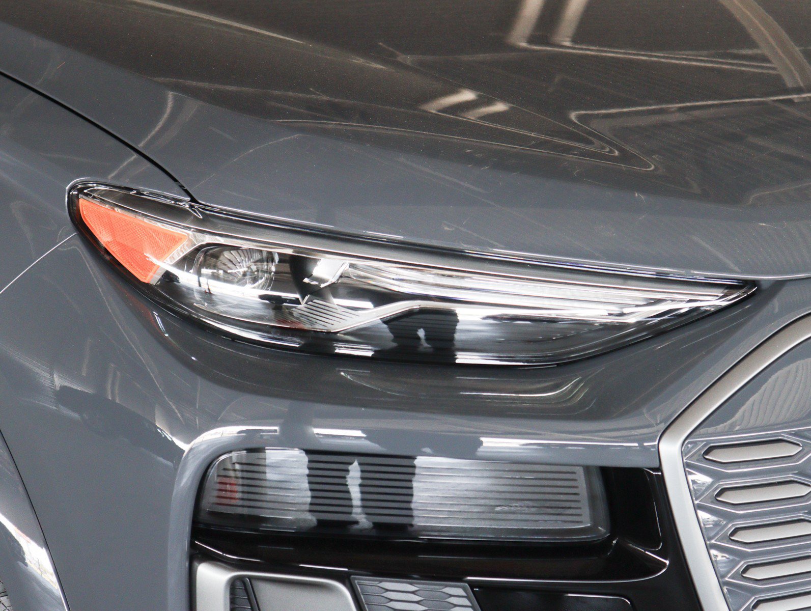 New 2027 Audi SQ6 e-tron Premium AWD/4WD image 27