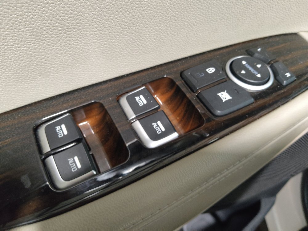 Used 2019 Kia Sorento EX w/ EX Touring Package FWD image 27