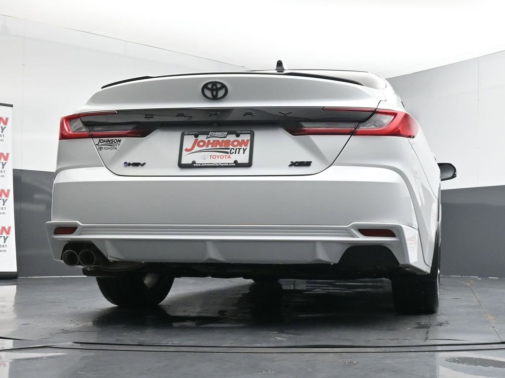 Used 2025 Toyota Camry XSE image 38