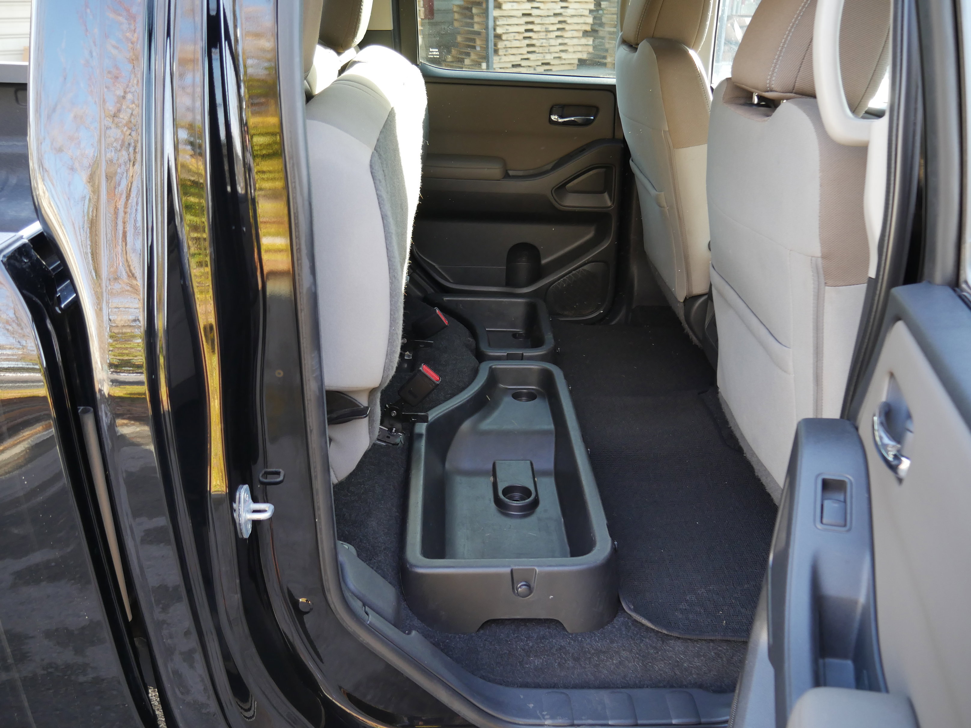 Certified 2022 Nissan Frontier SV w/ Technology Package image 25