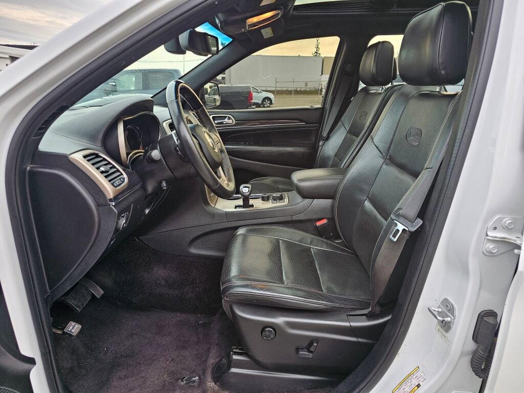 Used 2015 Jeep Grand Cherokee Overland image 19