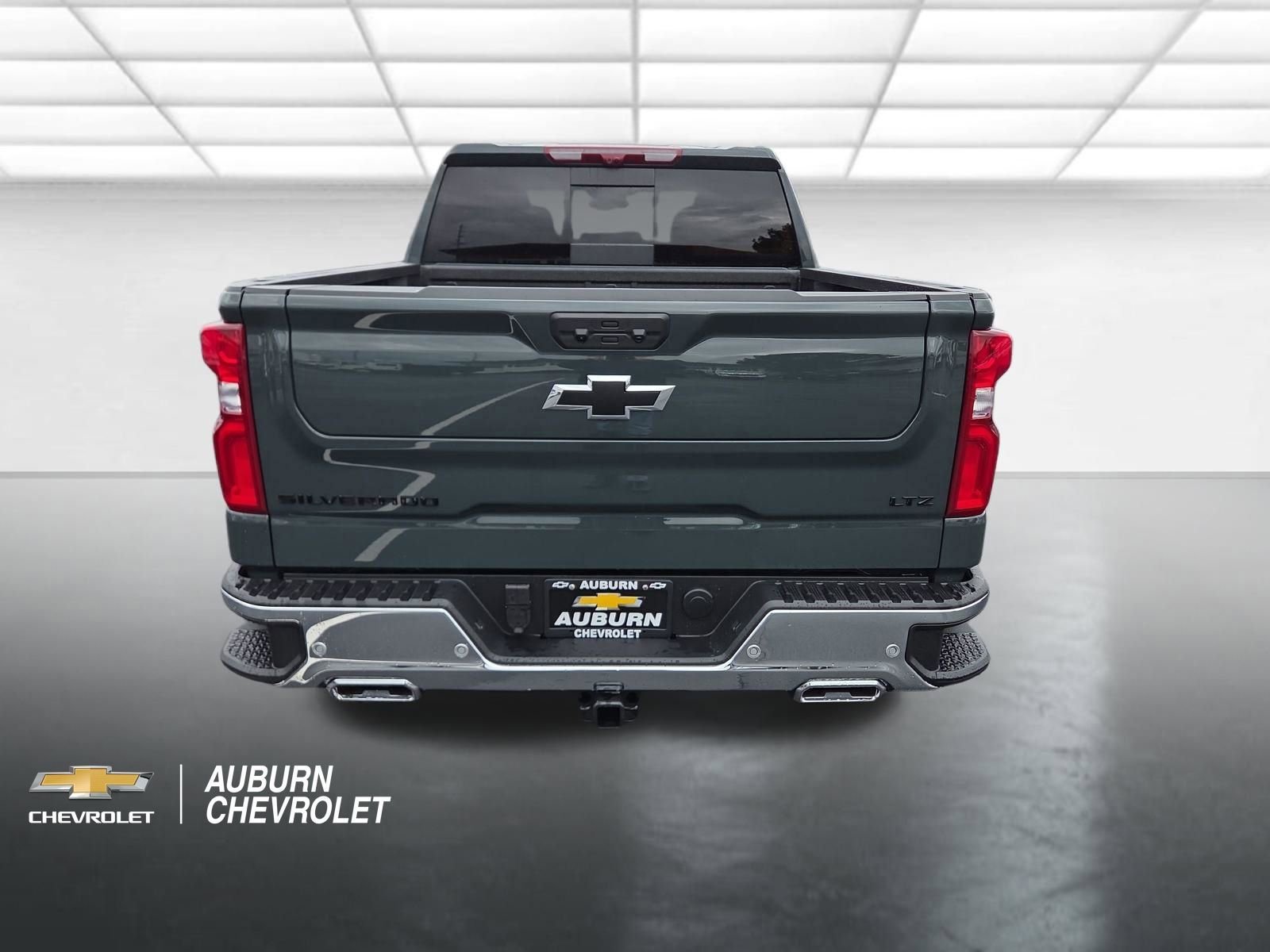 New 2026 Chevrolet Silverado 1500 LTZ w/ LTZ Premium Package AWD/4WD image 4