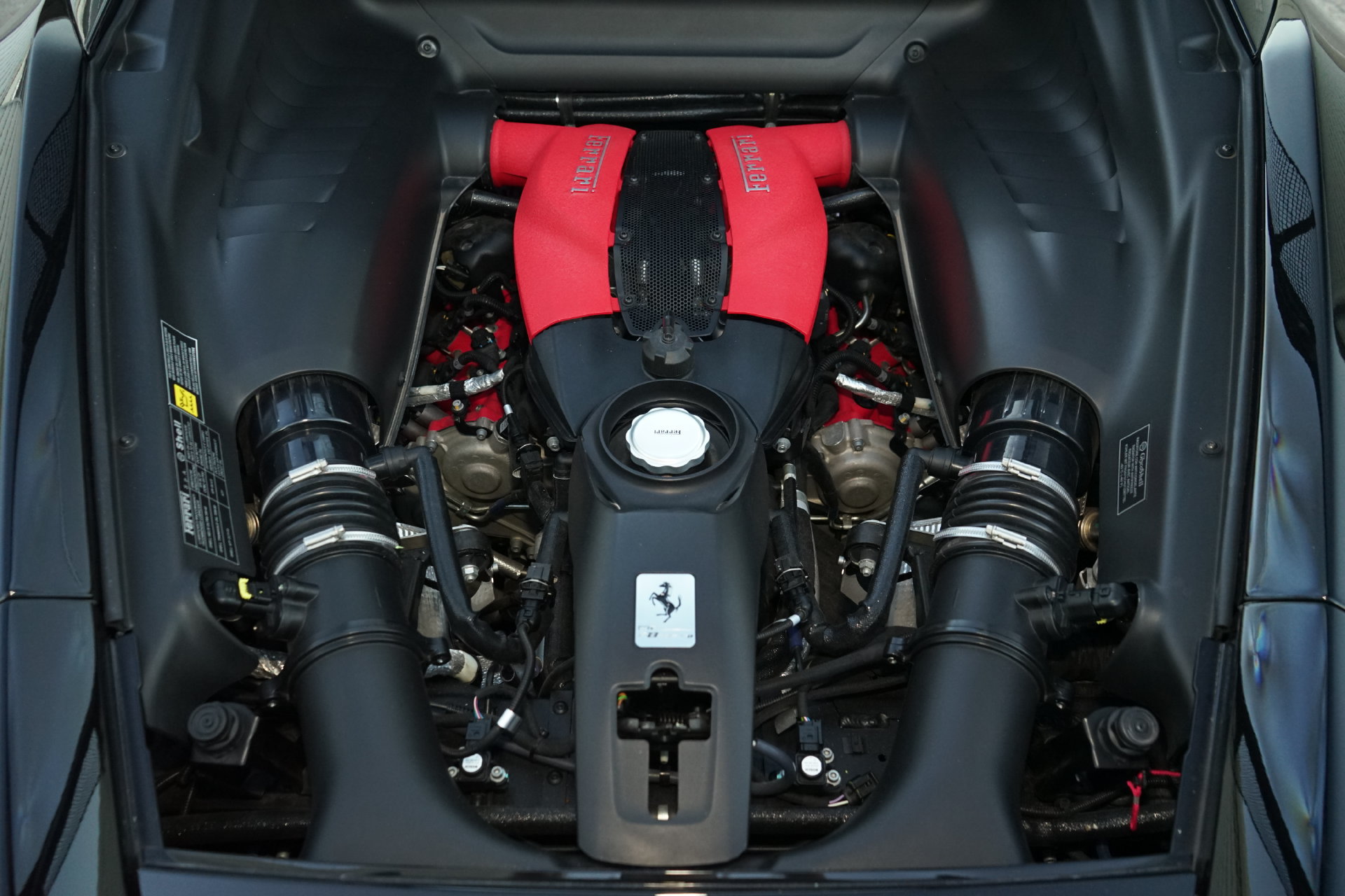 Used 2020 Ferrari F8 Tributo RWD image 26