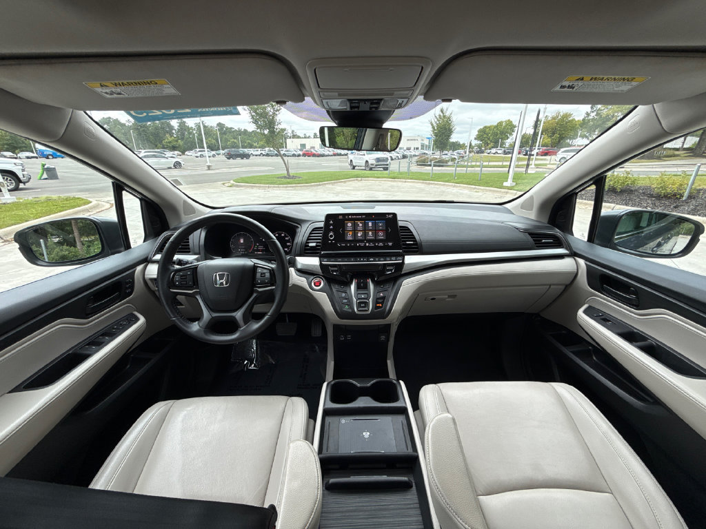 Certified 2025 Honda Odyssey EX-L image 17
