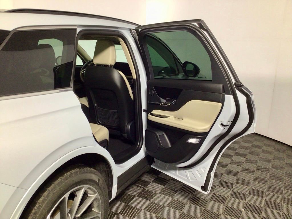 New 2026 Lincoln Corsair Grand Touring image 33