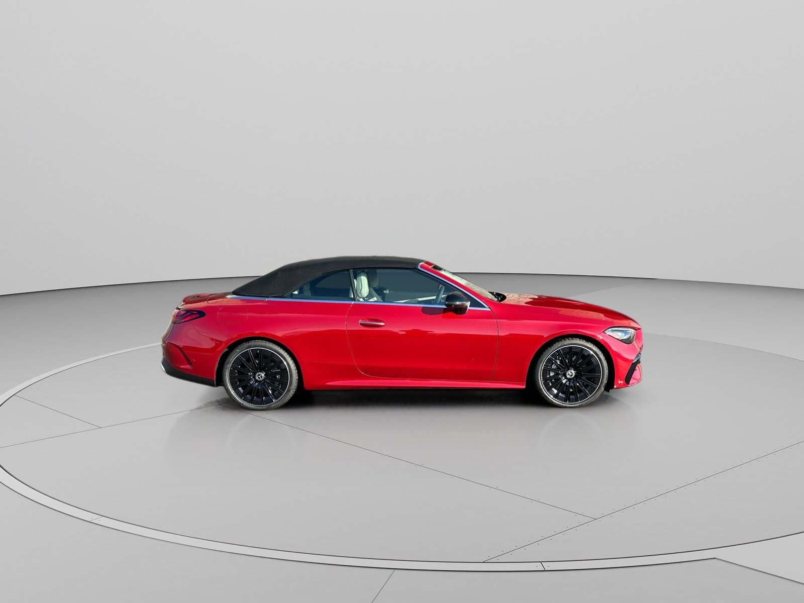 New 2026 Mercedes-Benz CLE 450 4MATIC Cabriolet image 4