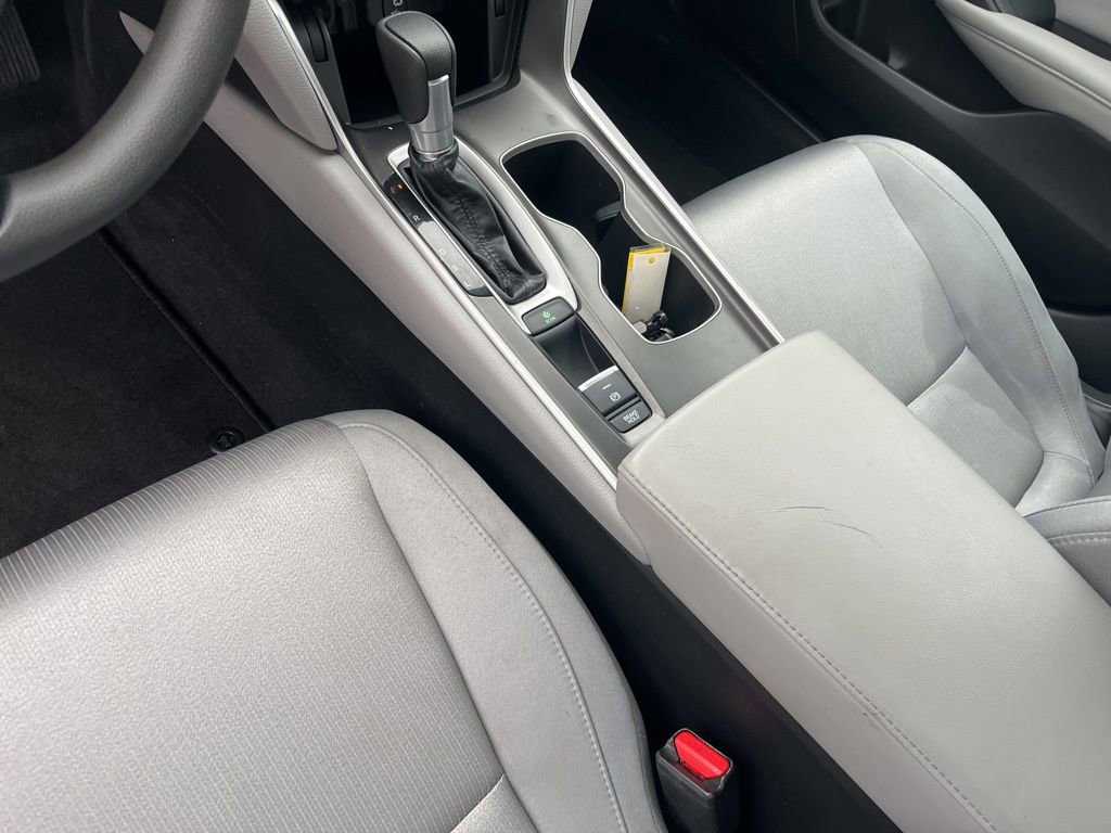 Certified 2018 Honda Accord LX image 19
