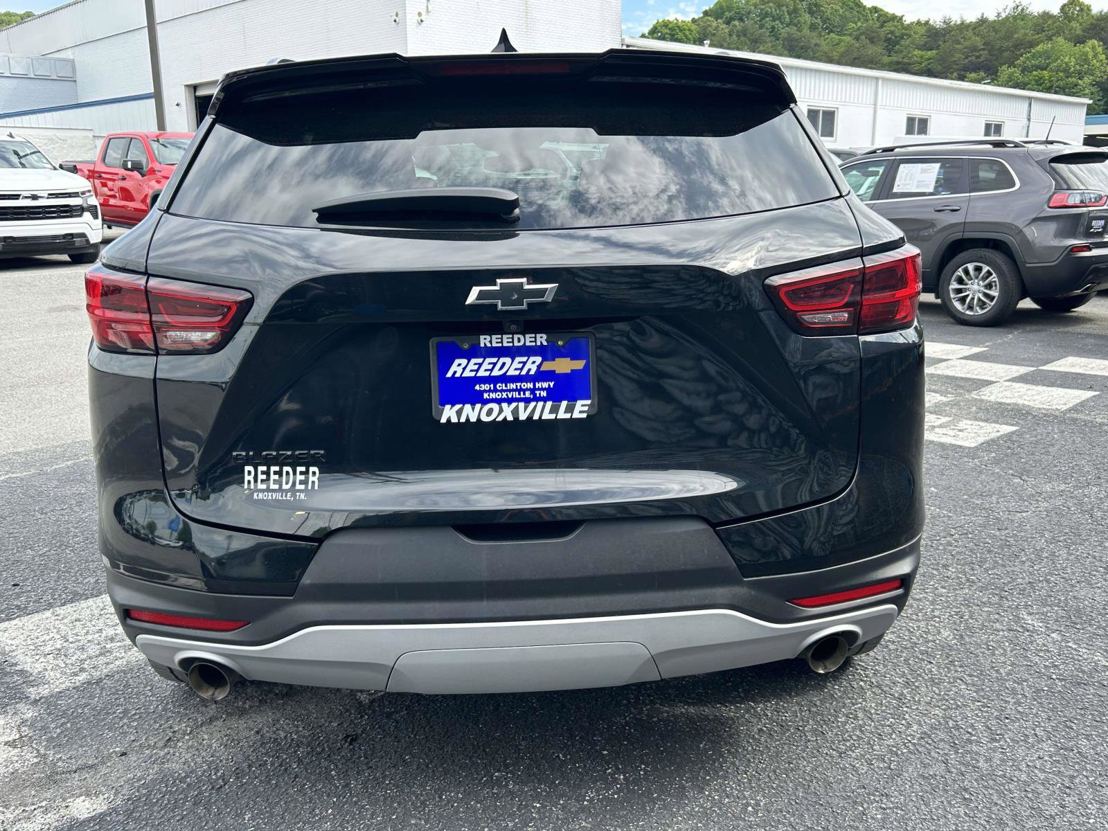 Used 2023 Chevrolet Blazer LT w/ Convenience Package FWD image 4
