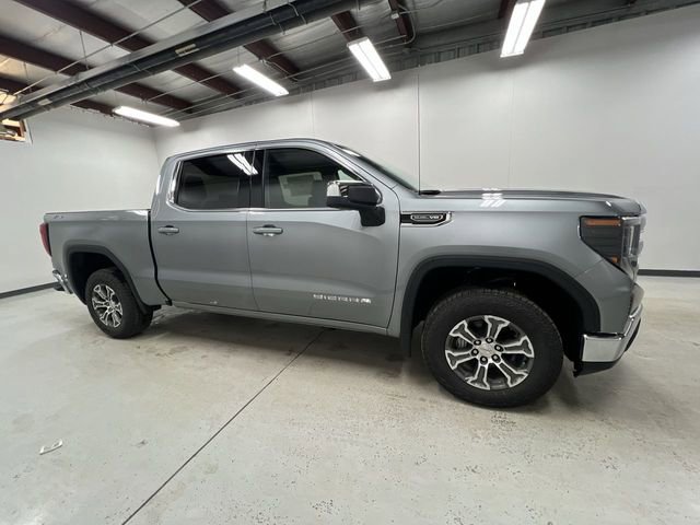 New 2026 GMC Sierra 1500 SLE image 9