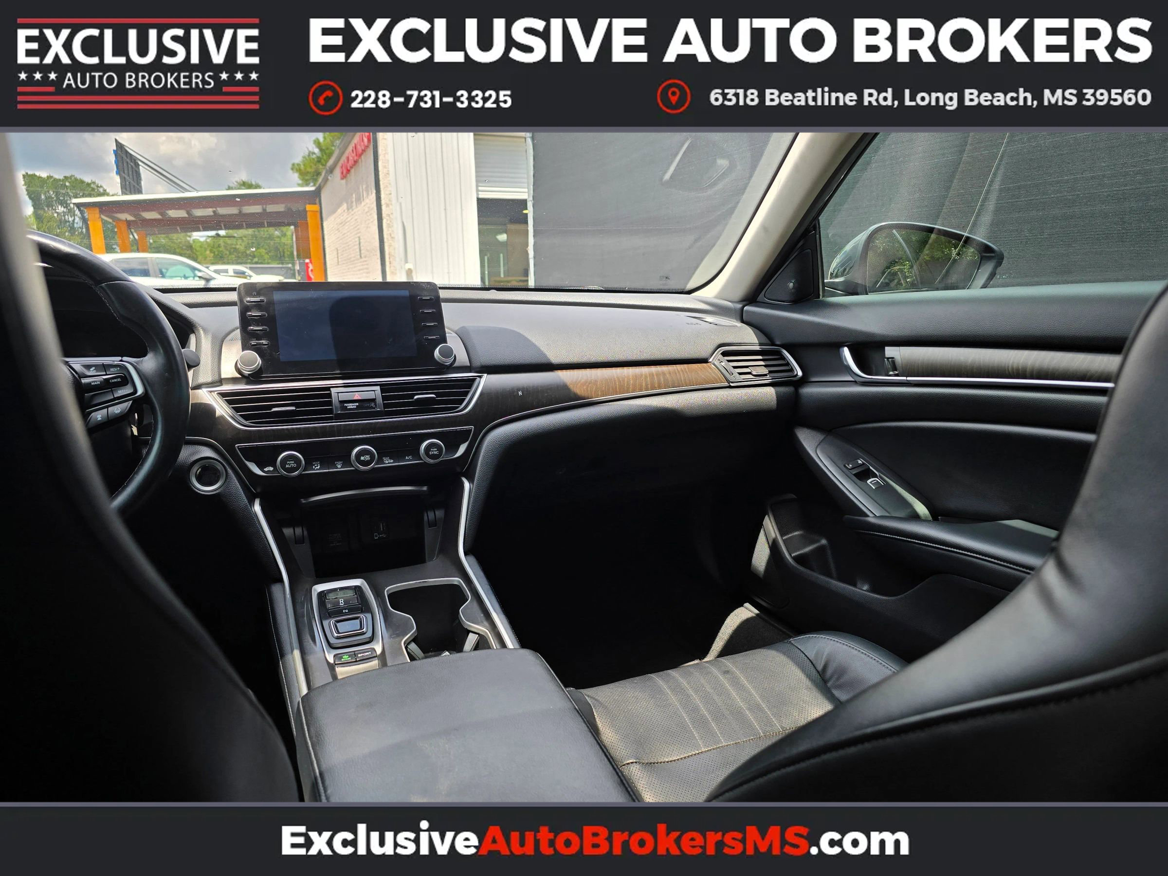 Used 2018 Honda Accord Touring image 12