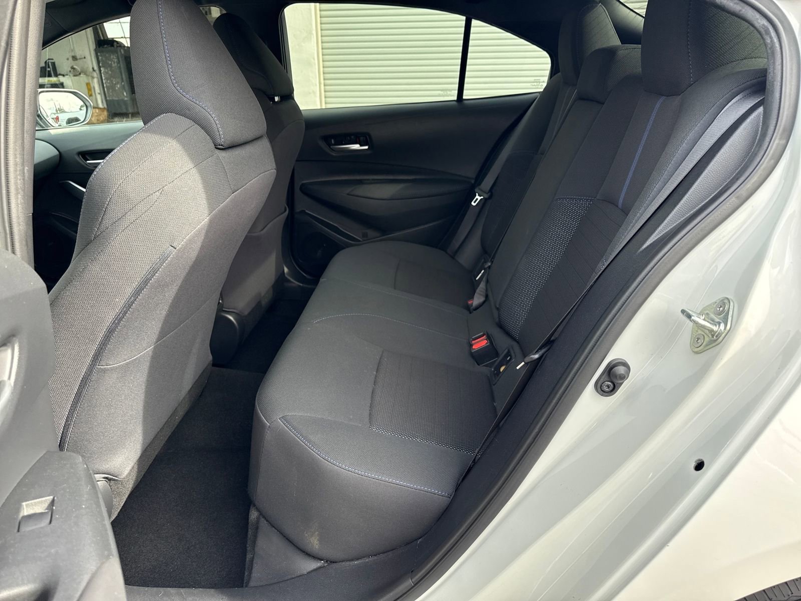 Used 2020 Toyota Corolla SE w/ Carpet Mat Package (TMS) image 25