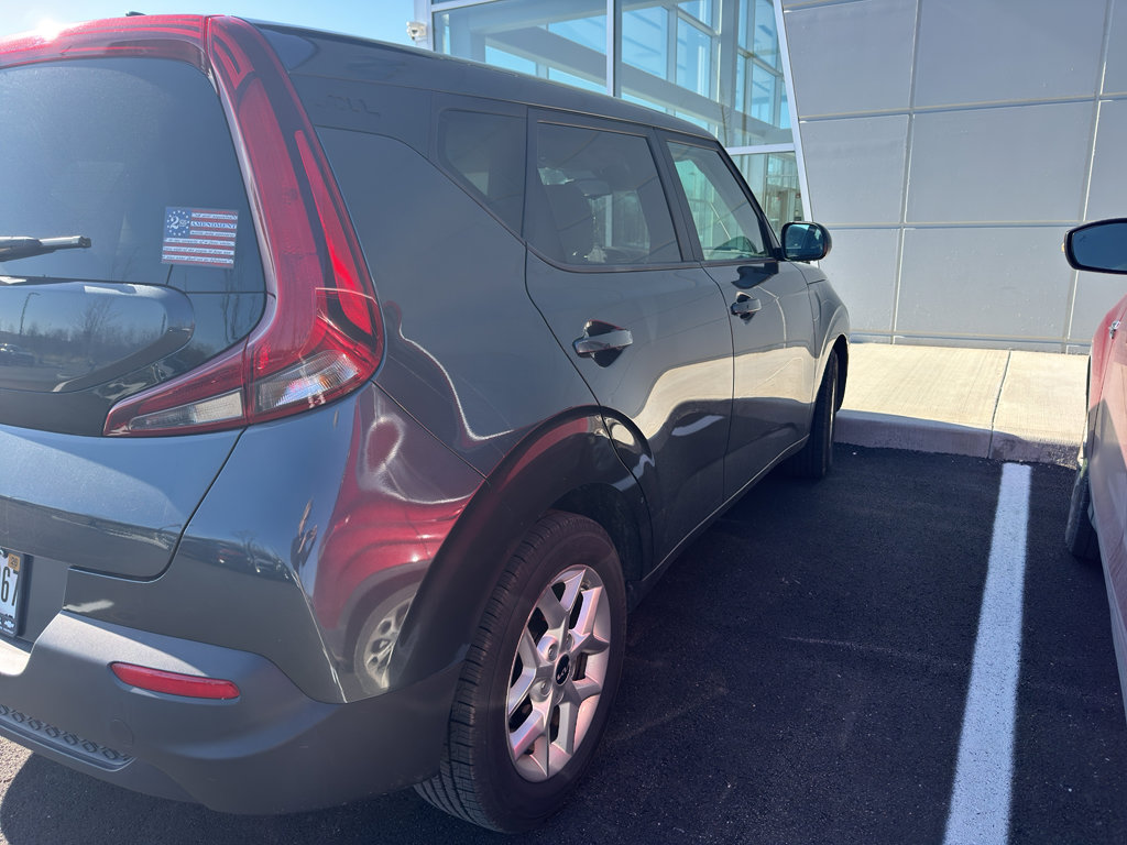 Used 2022 Kia Soul S image 5