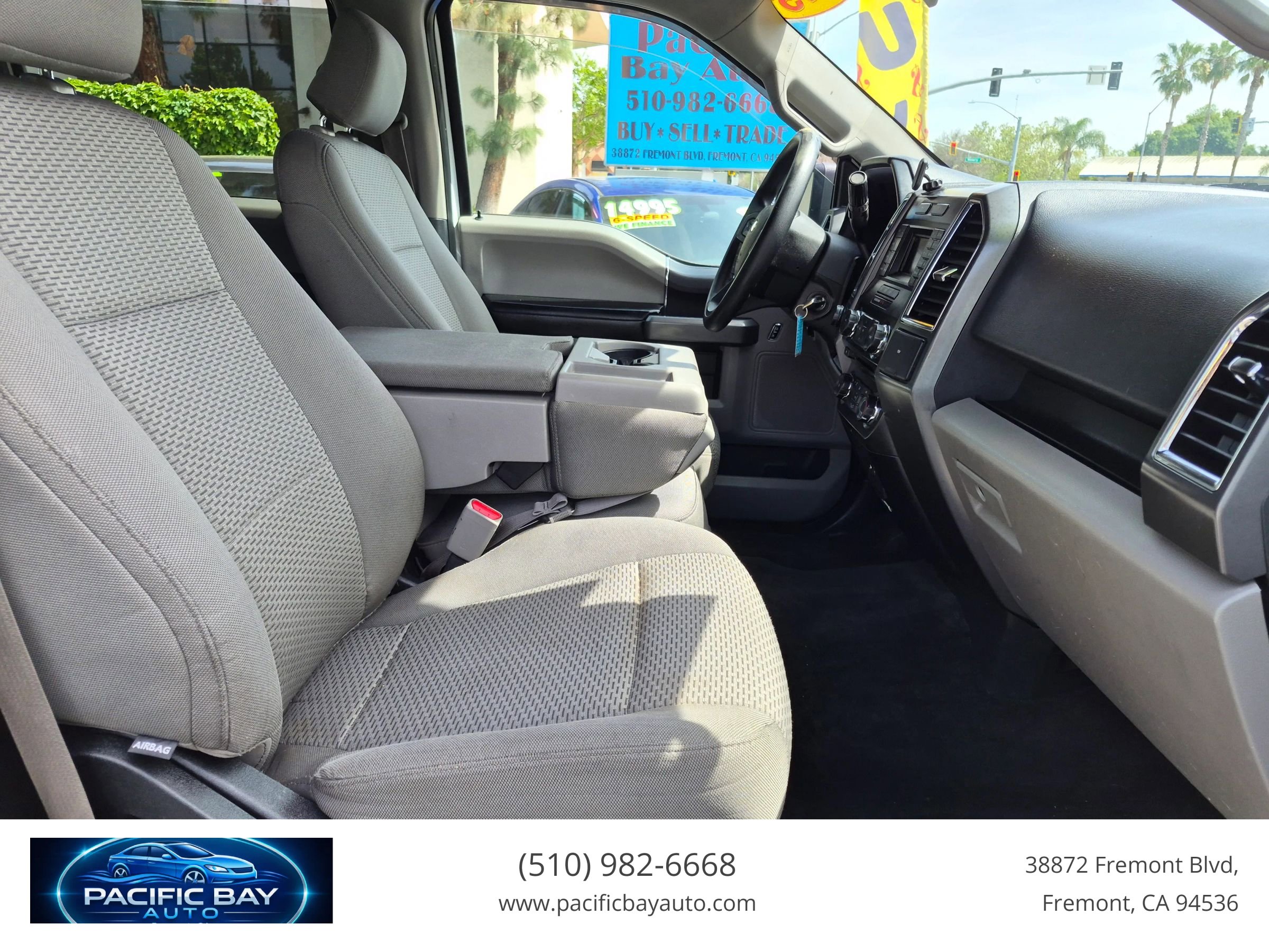 Used 2015 Ford F150 XLT w/ Trailer Tow Package image 17