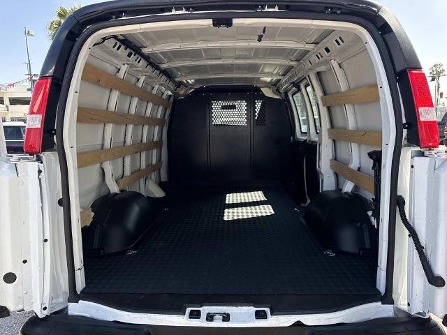 Used 2024 Chevrolet Express 2500 w/ Driver Convenience Package image 8