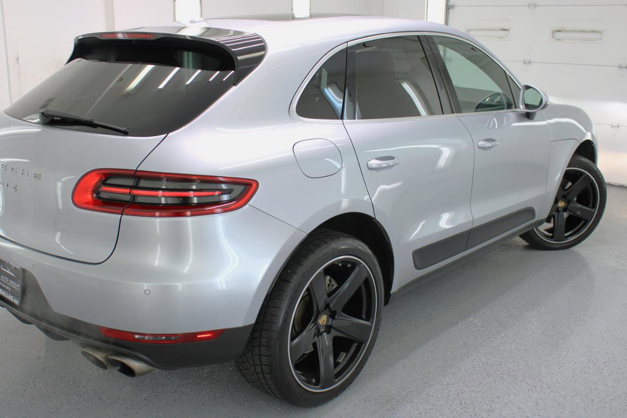 Used 2016 Porsche Macan S image 13