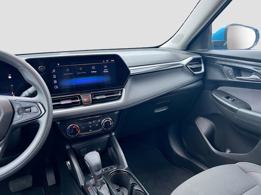 Used 2025 Chevrolet TrailBlazer LT image 22