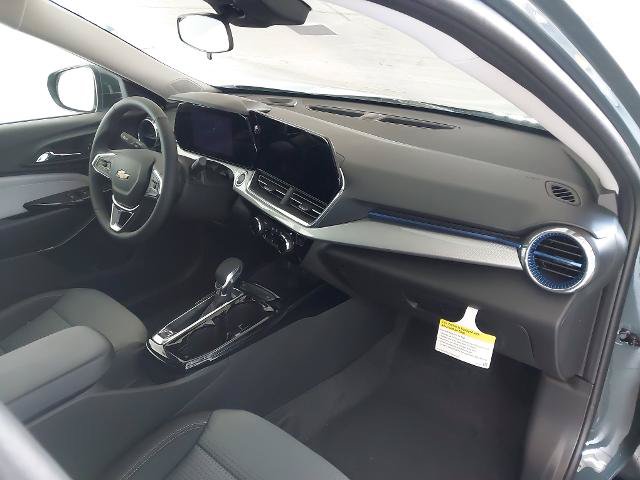New 2026 Chevrolet Trax LT w/ LT Convenience Package FWD image 29