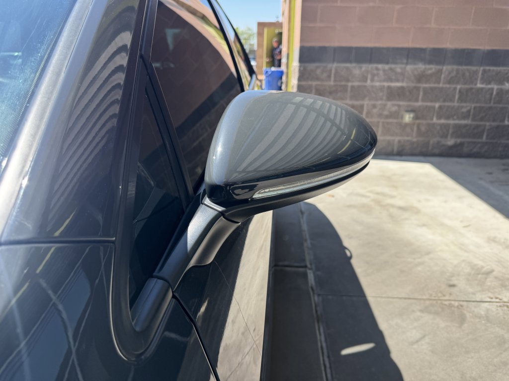 Used 2019 Volkswagen e-Golf SEL Premium image 12