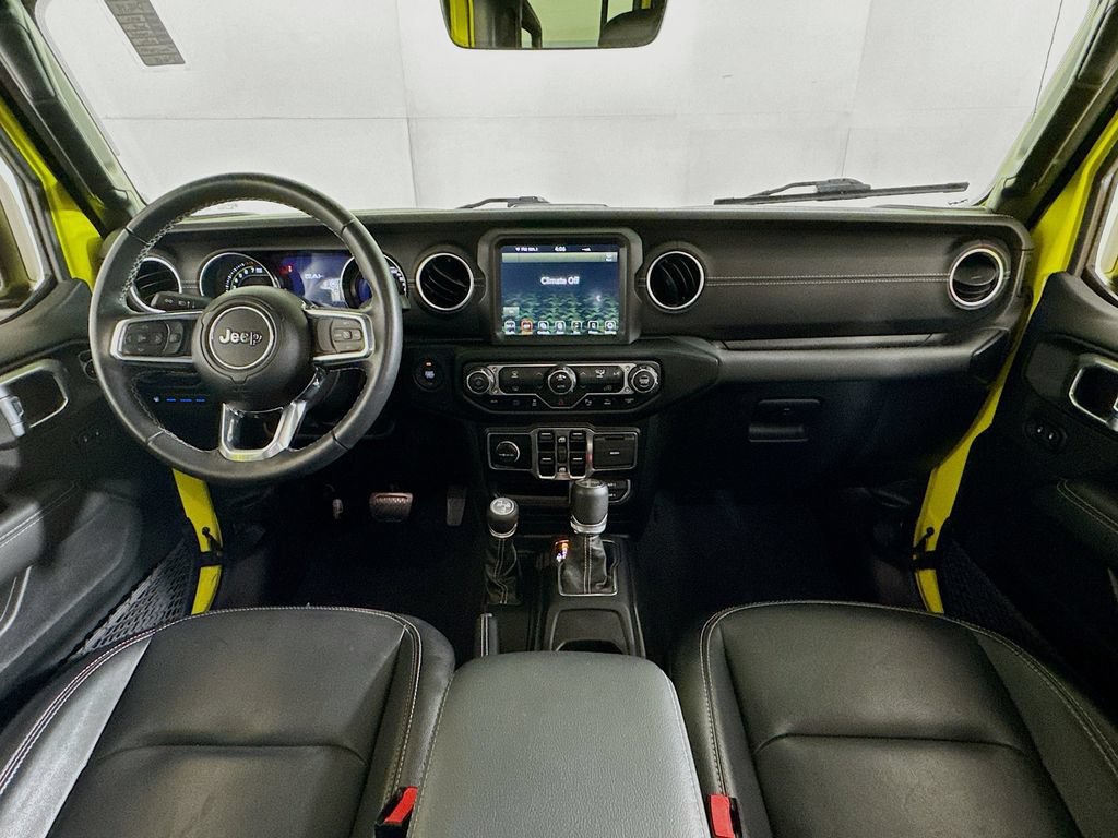 Used 2022 Jeep Wrangler Unlimited Sahara w/ Safety Group AWD/4WD image 29