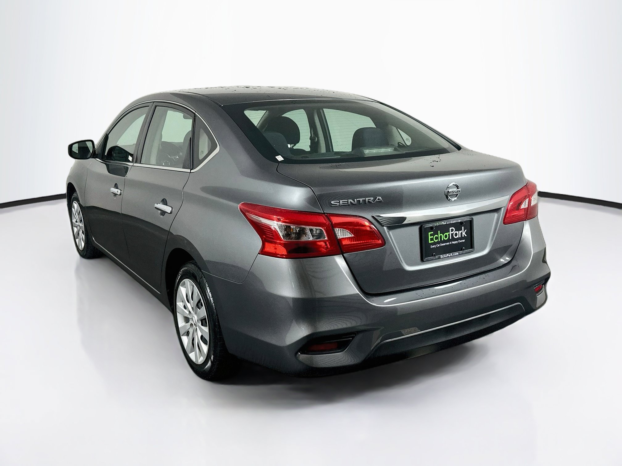Used 2019 Nissan Sentra S FWD image 5