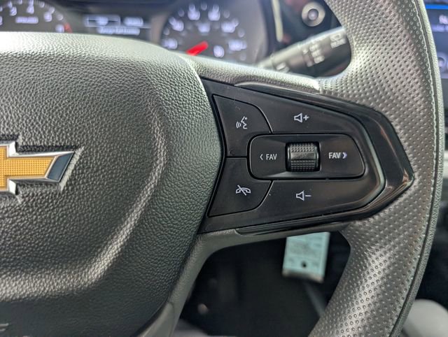 Certified 2025 Chevrolet Trax LS image 24