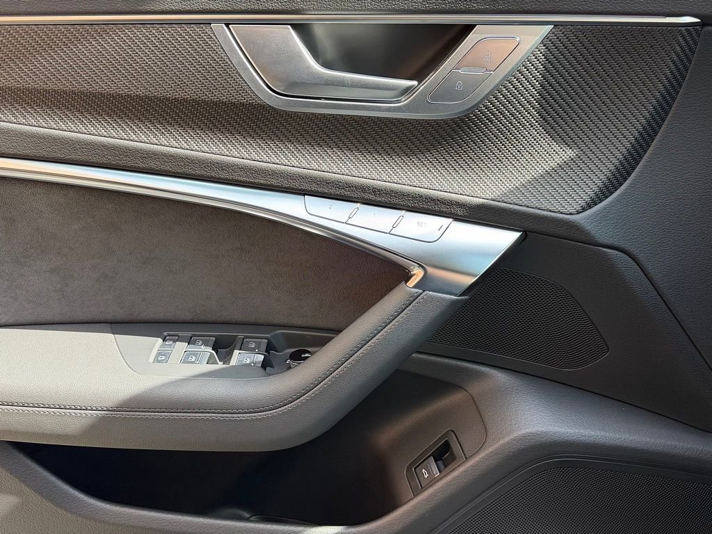 Used 2026 Audi RS 6 performance image 16