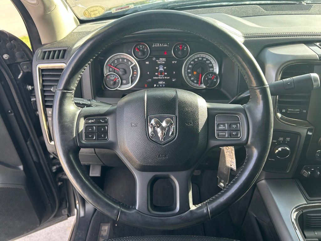 Used 2018 RAM 2500 Big Horn w/ Sport Appearance Group AWD/4WD image 14