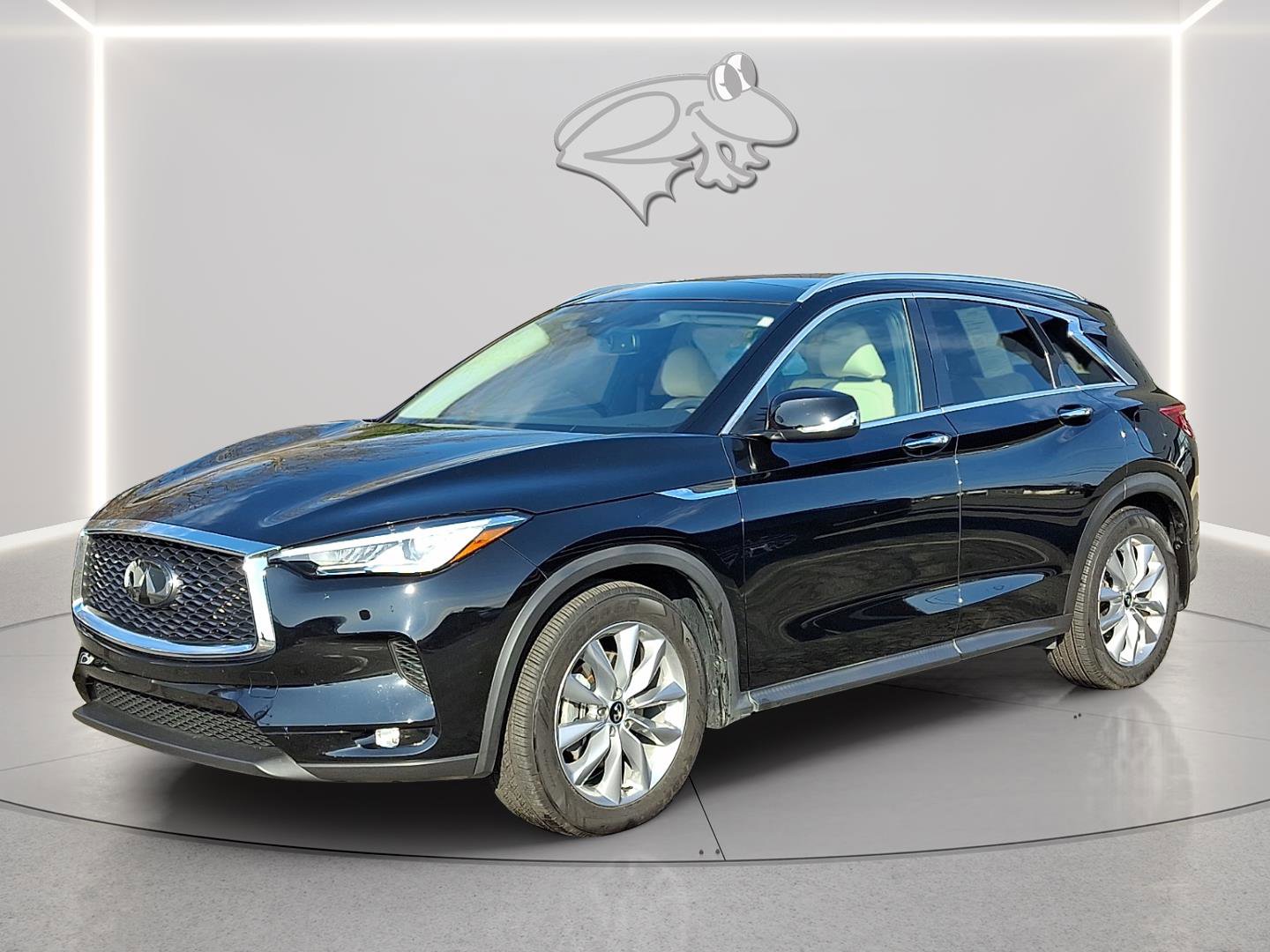 Used 2020 INFINITI QX50 Luxe w/ Cargo Package image 1
