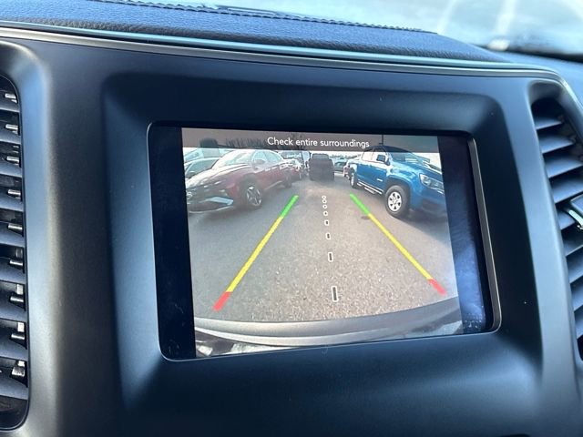 Used 2020 Jeep Cherokee Latitude Plus w/ Cold Weather Group image 14