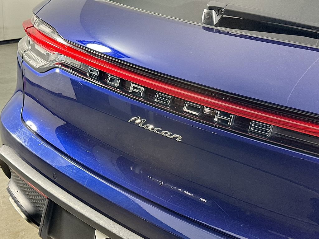Certified 2023 Porsche Macan image 34