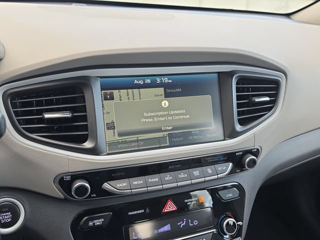 Used 2018 Hyundai Ioniq Limited w/ Limited Ultimate Package 03 FWD image 24