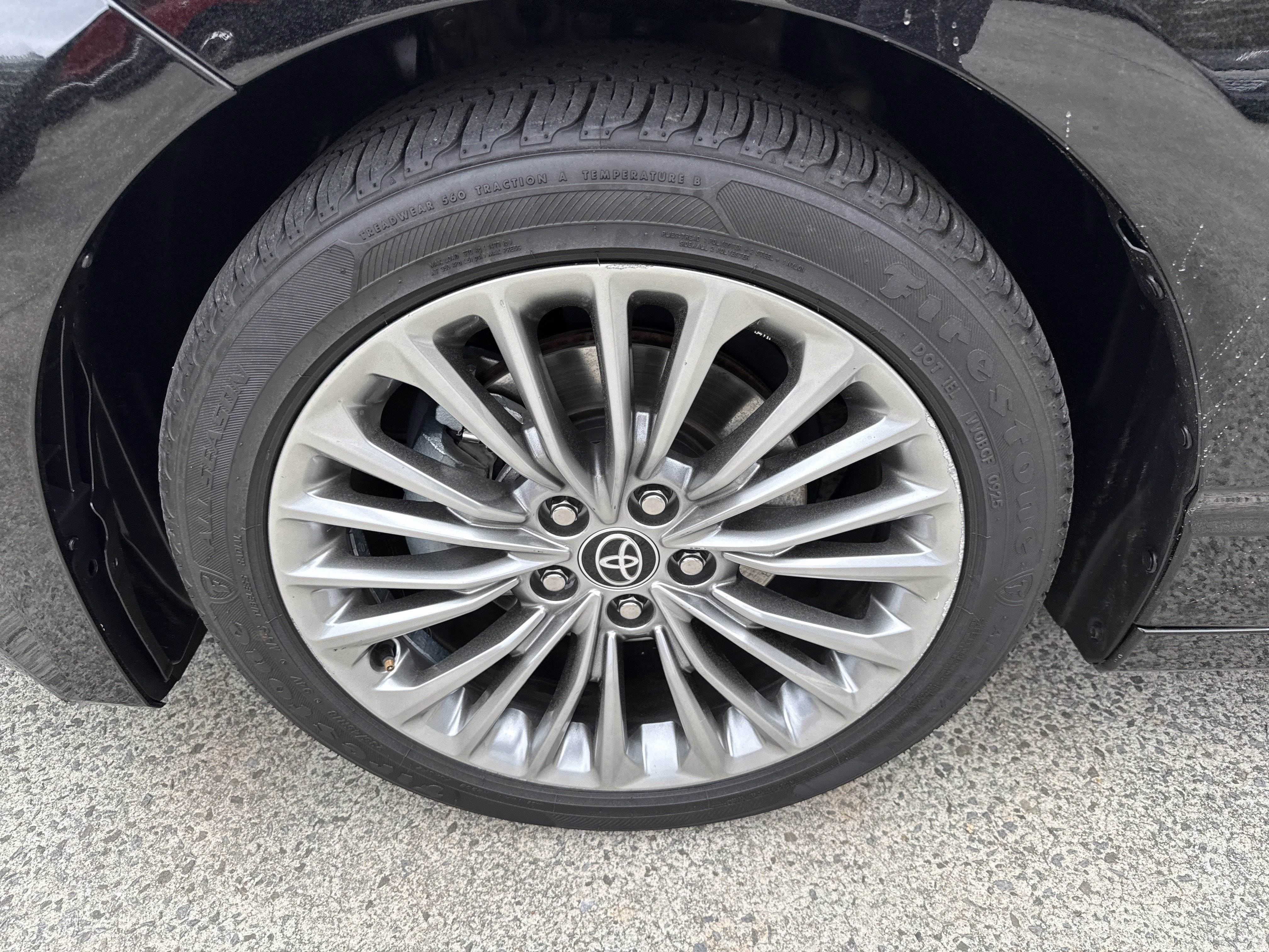 Used 2022 Toyota Avalon Limited w/ Advanced Safety Package image 11