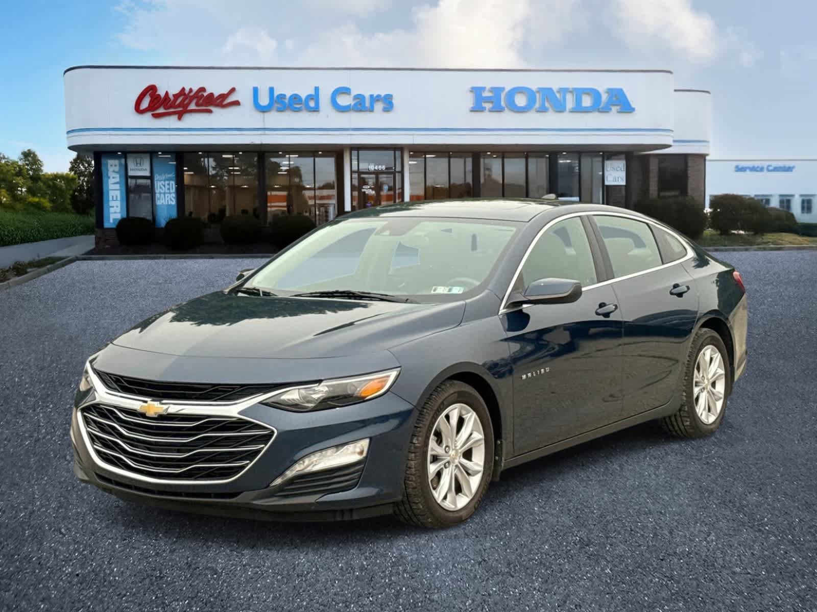 Used 2020 Chevrolet Malibu LT FWD video 1