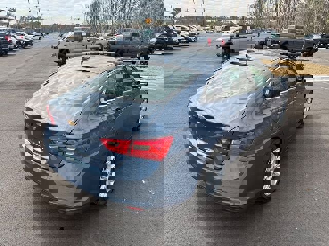 Used 2024 Chevrolet Malibu LT image 11