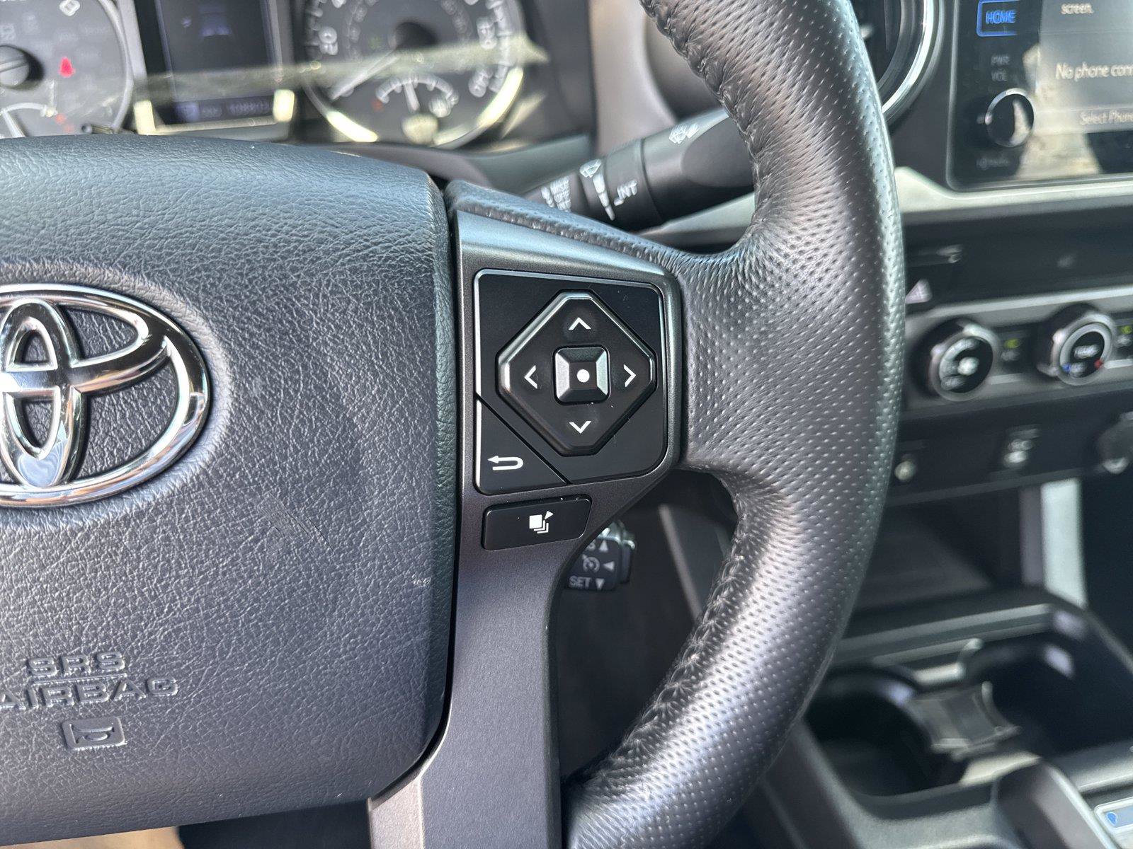 Used 2017 Toyota Tacoma TRD Off-Road w/ Tow Package (A/T) AWD/4WD image 21
