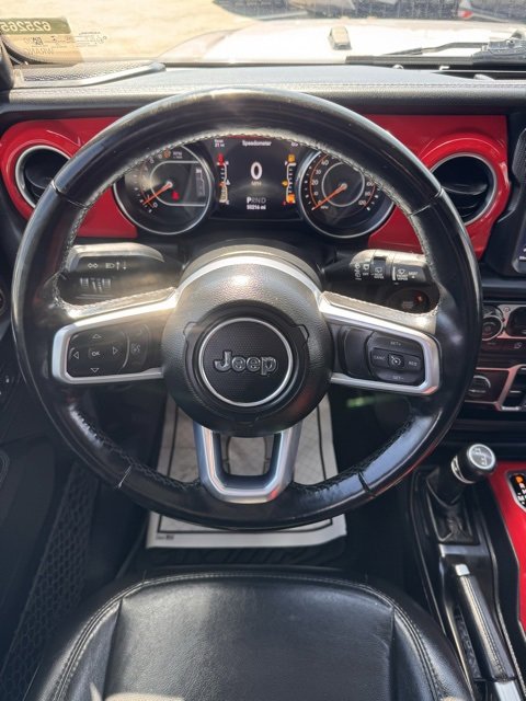 Used 2020 Jeep Wrangler Unlimited Sahara image 24