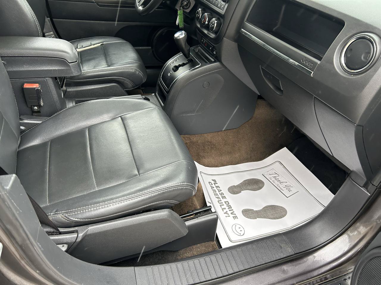 Used 2014 Jeep Patriot High Altitude FWD image 12