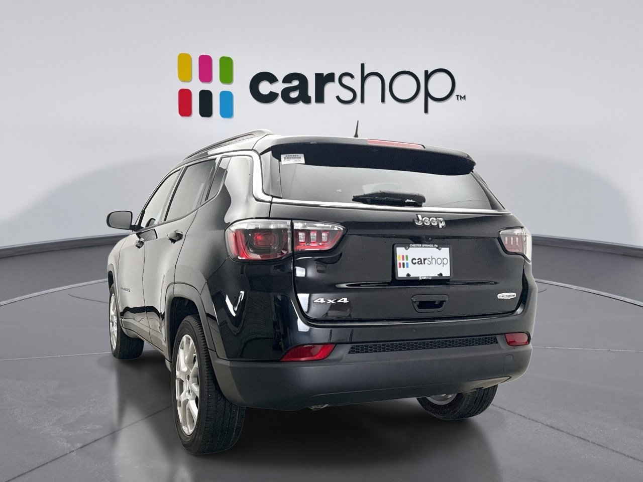 Used 2023 Jeep Compass Latitude AWD/4WD image 3