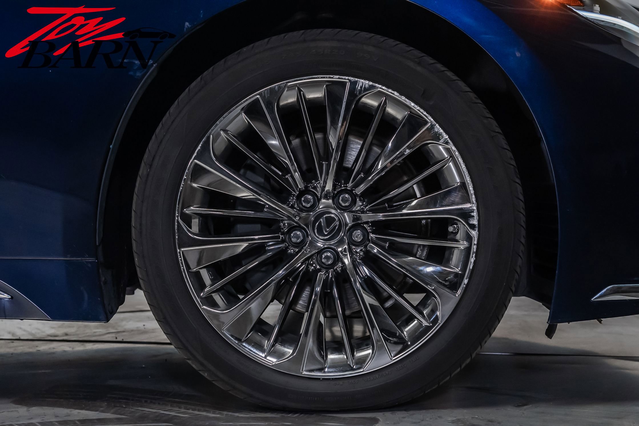 Used 2022 Lexus LS 500 AWD w/ Luxury Package image 15